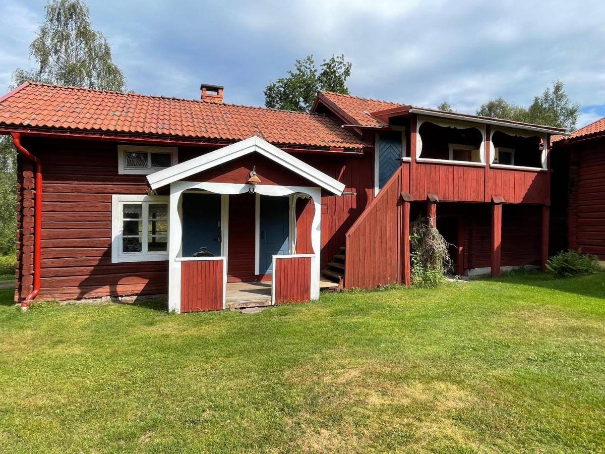 Dalastuga Med Tillgang Till Badplats Leksand Kültér fotó