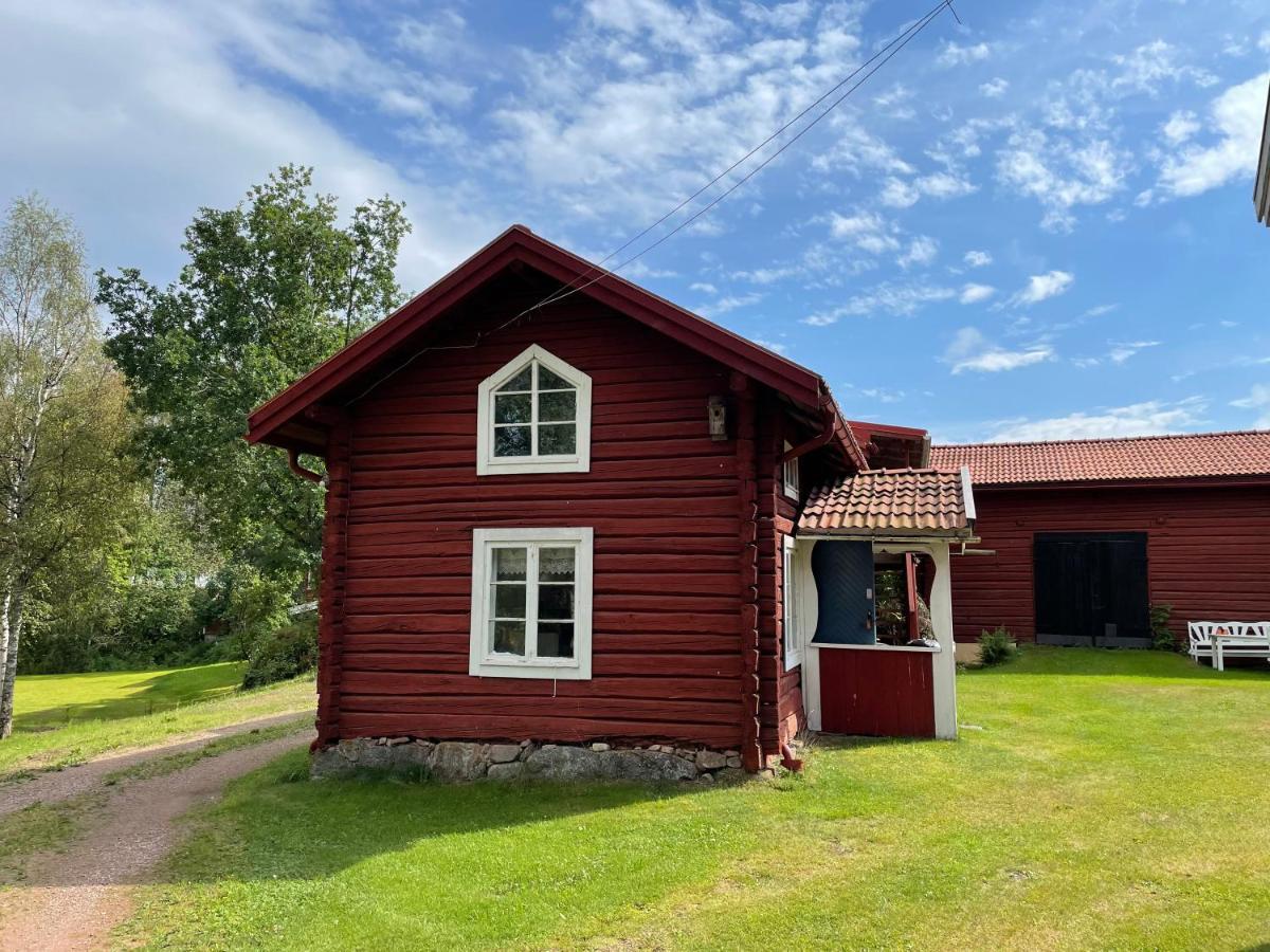 Dalastuga Med Tillgang Till Badplats Leksand Kültér fotó