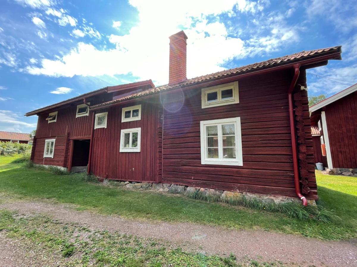 Dalastuga Med Tillgang Till Badplats Leksand Kültér fotó